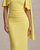 Close-up of the fitted waist