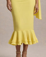 Close-up of the straight skirt in stretch jersey