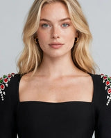 Gem shoulder detail