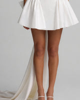 Pleated godet puff skirt detail