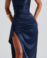 Asymmetric ruched waist detail