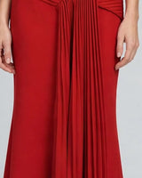 Pleated front panel detail