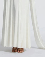 Flowing skirt detail